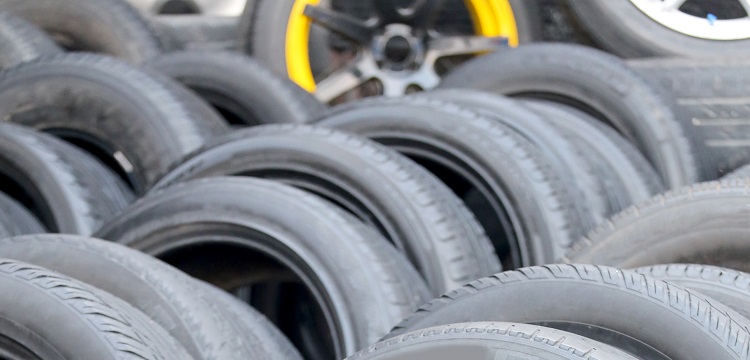 毒物有很多種，毒理學(xué)檢測是如何知道哪種毒物 ?在毒性測試方面，AI 已經(jīng)完勝動物，是否意味著 AI 已可以實現(xiàn)對動物實驗的替代 