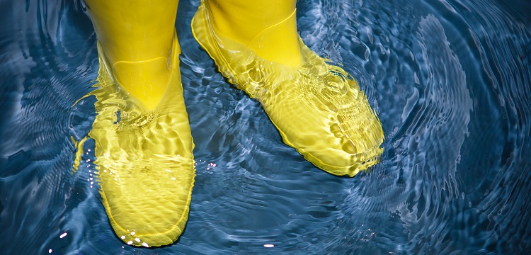 市政工程測(cè)量前期準(zhǔn)備工作：從校驗(yàn)儀器到邊線放樣